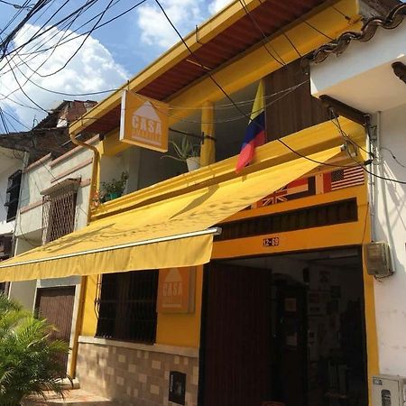 Hostal Casa Amarilla Cali Exterior photo