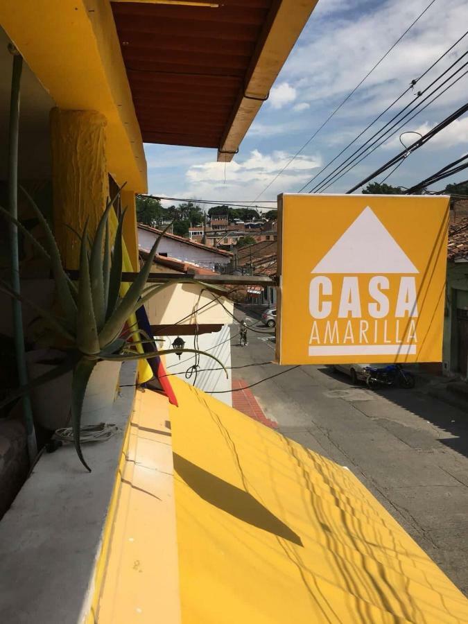Hostal Casa Amarilla Cali Exterior photo